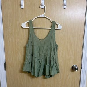 Boutique green flowy top. Worn only a couple of times.